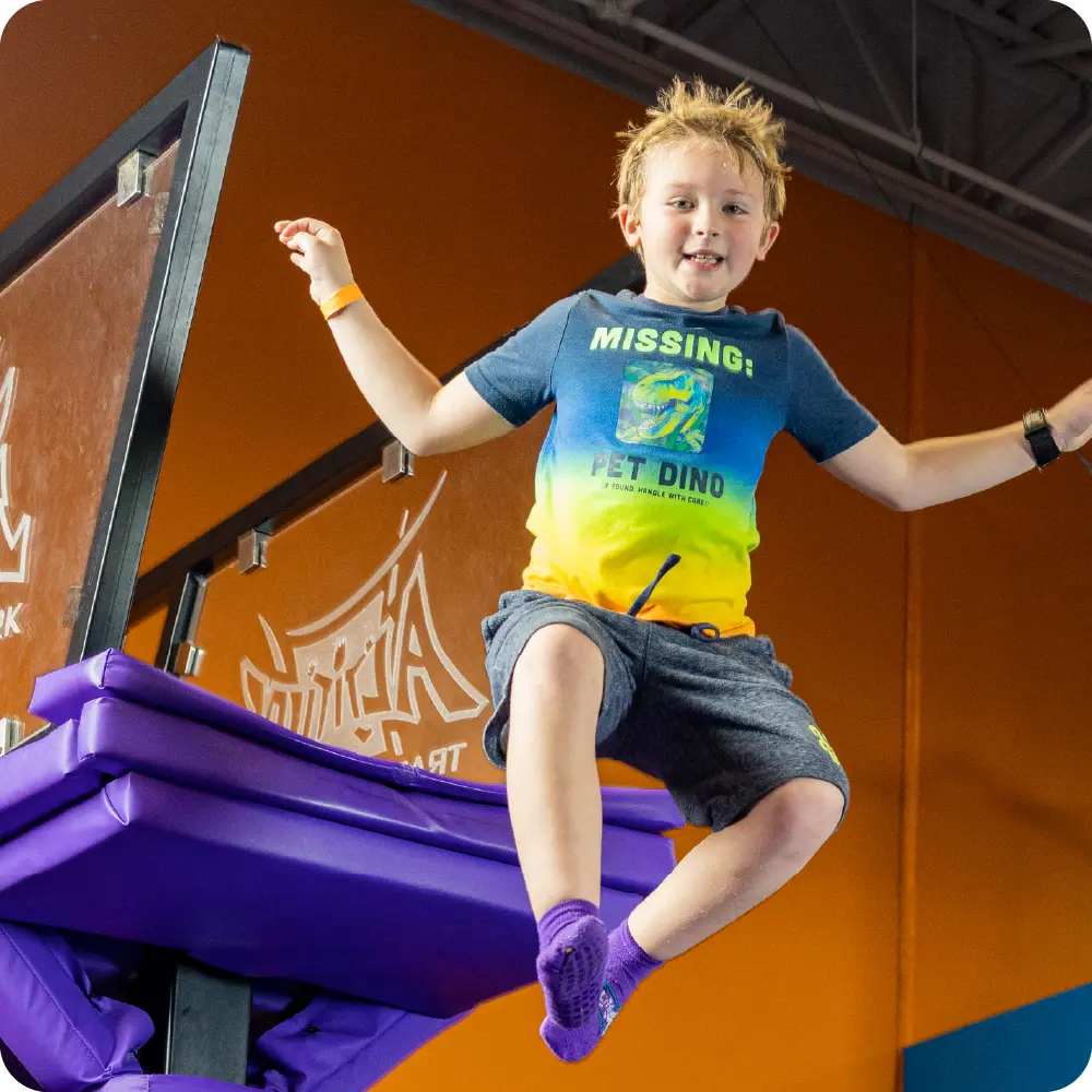 altitude-trampoline-park-05@2x-100